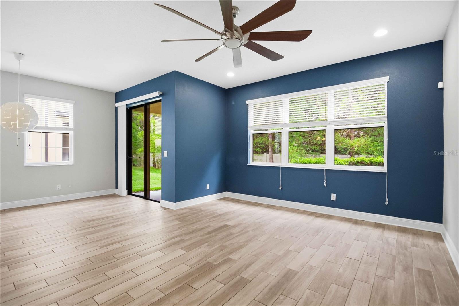 7856 52nd Ter E Property Photo 16