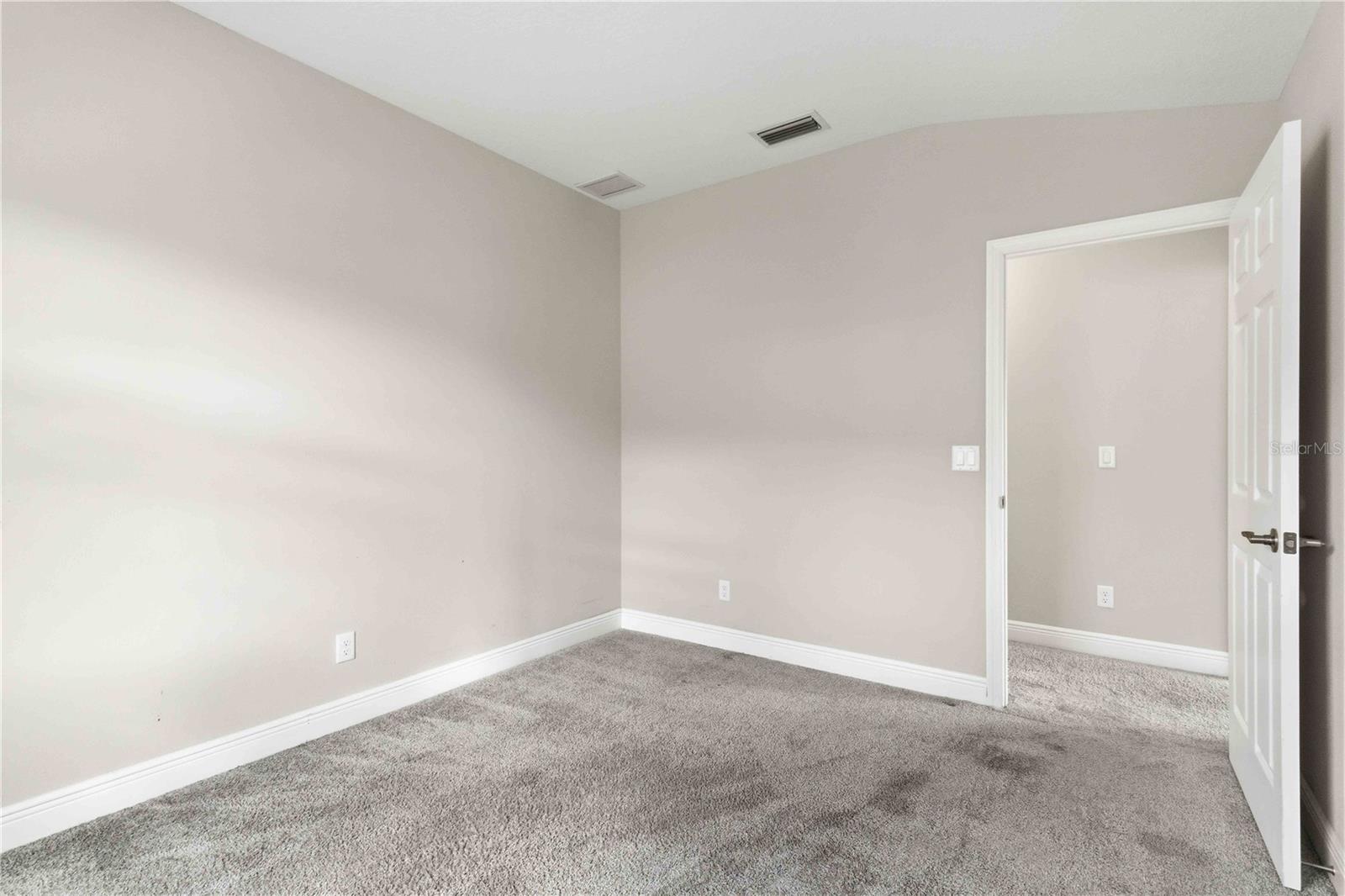 7856 52nd Ter E Property Photo 32