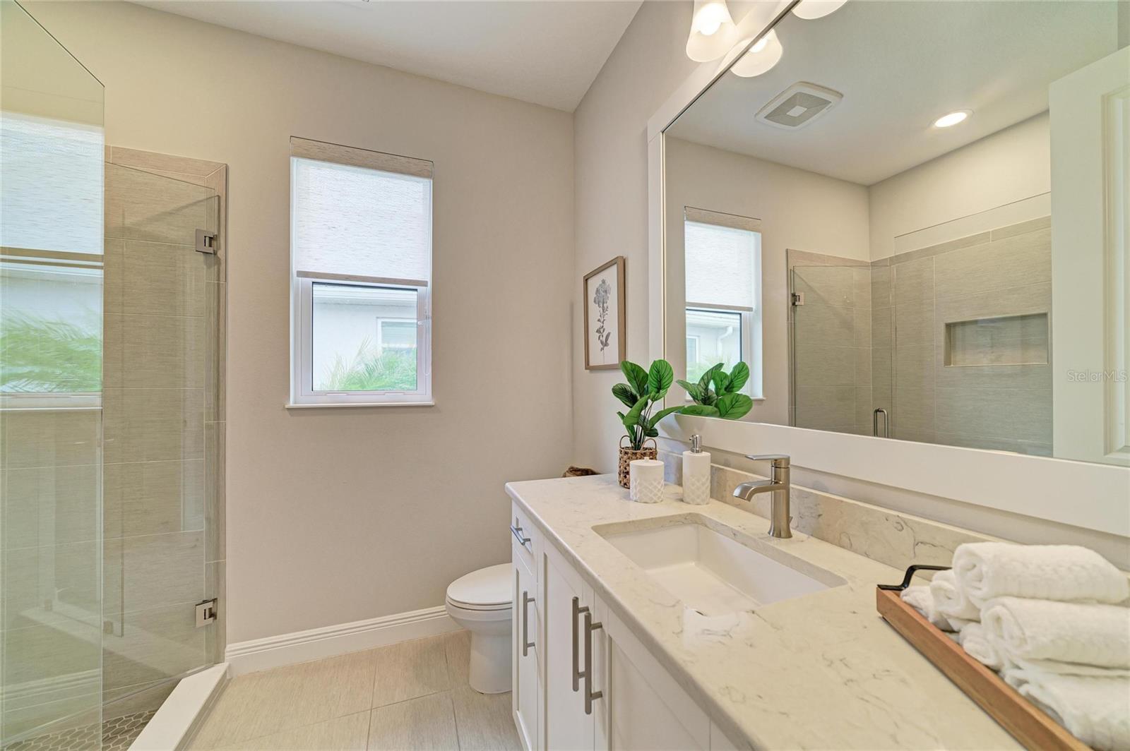 8079 Slipway Dr Property Photo 29