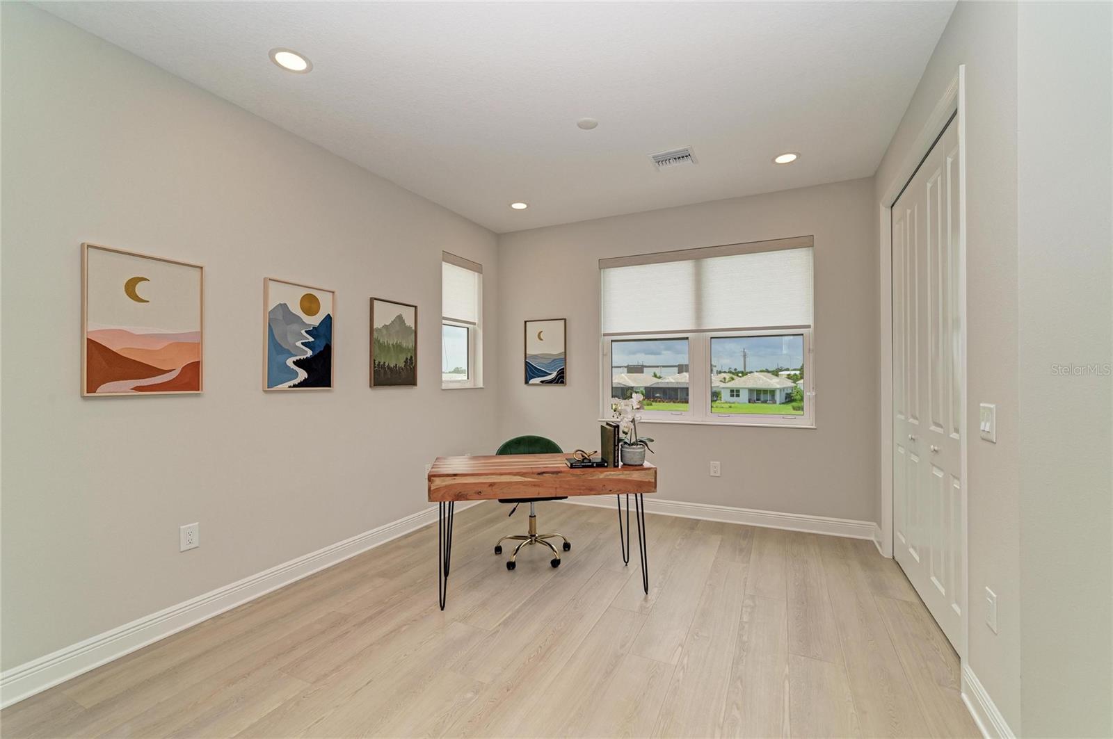 8079 Slipway Dr Property Photo 35