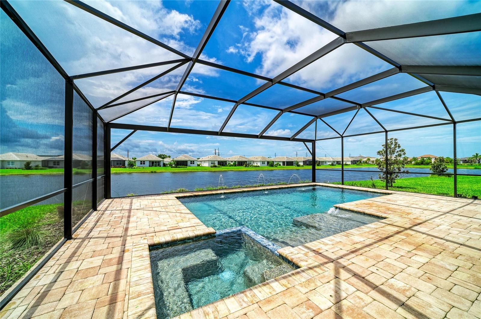 8079 Slipway Dr Property Photo 40