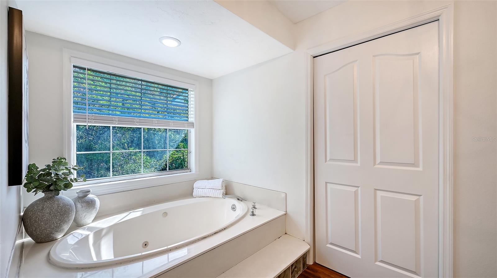 28401 104th Dr E Property Photo 23