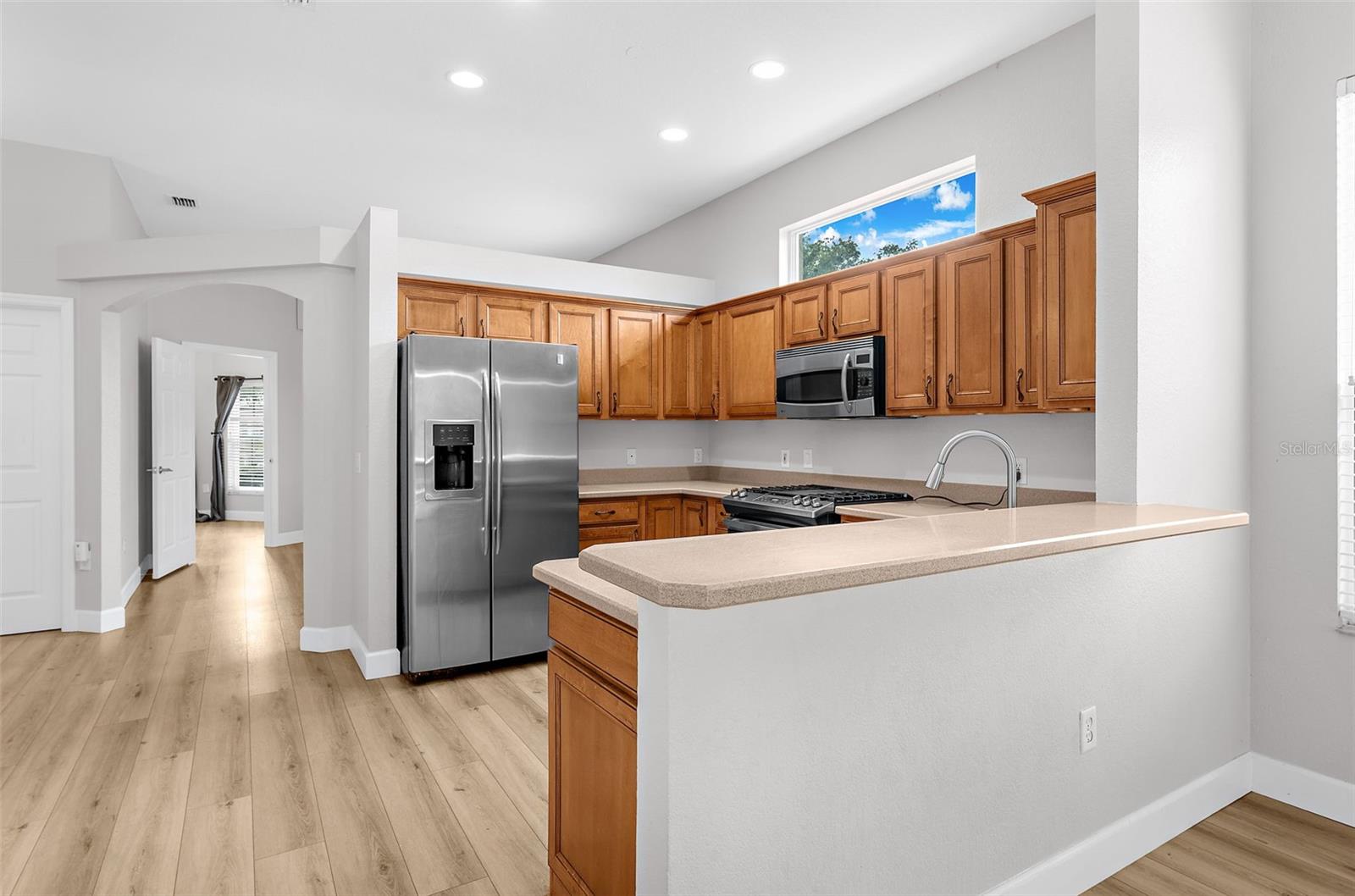 6462 Golden Leaf Ct Property Photo 13