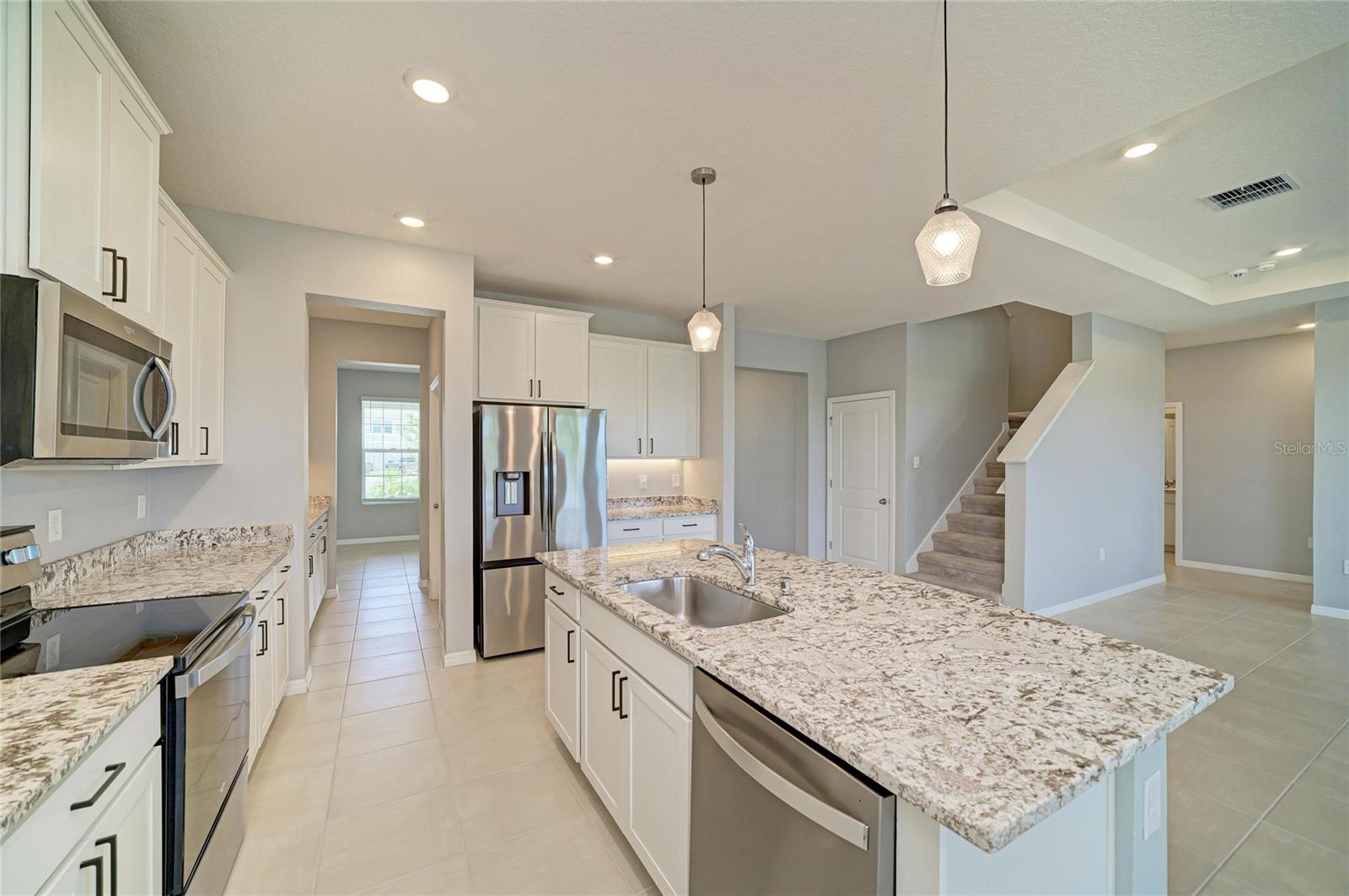 2230 Marsh Harbour Loop Property Photo 21