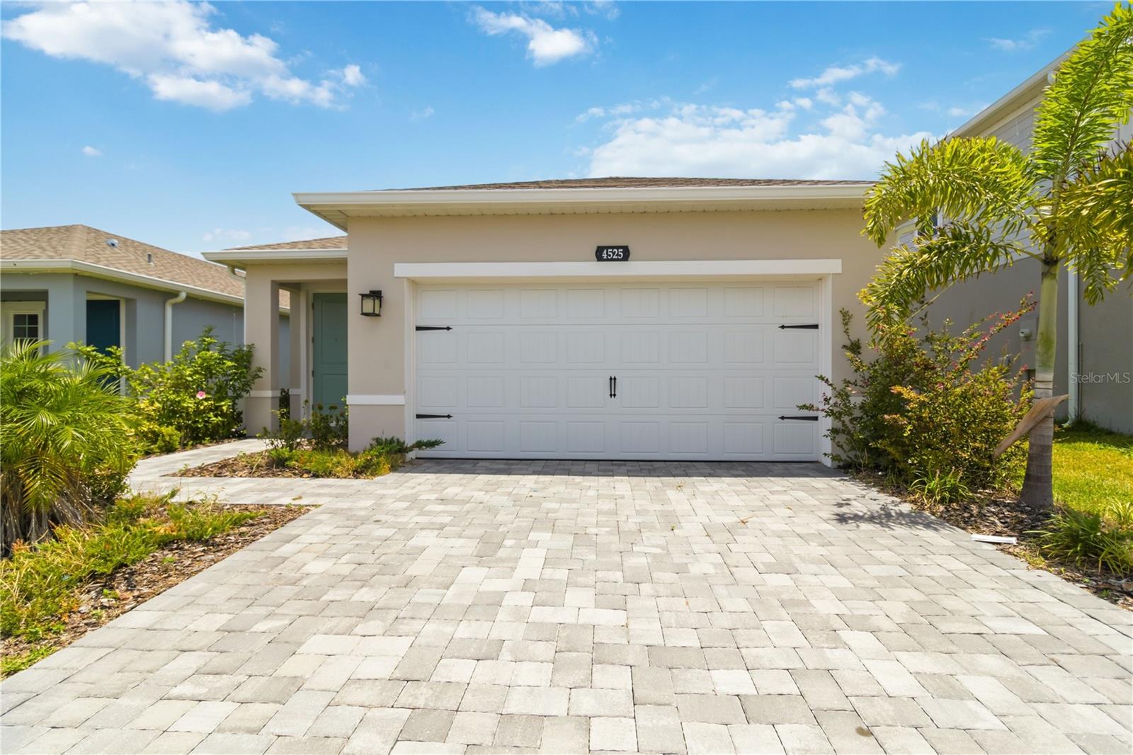 4525 PIPPIN LN Property Photo 1