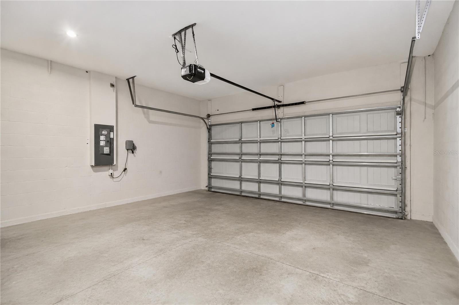 4525 Pippin Ln Property Photo 33