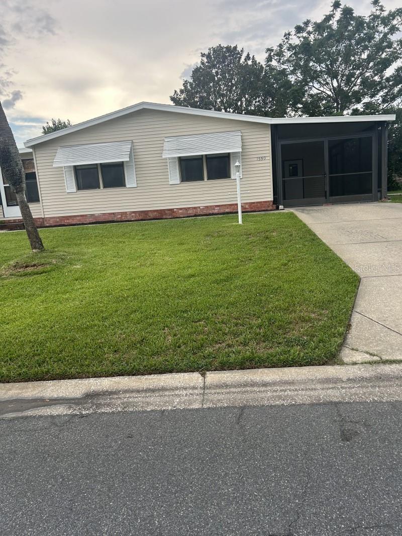 1550 Hillcrest Dr Property Photo 2