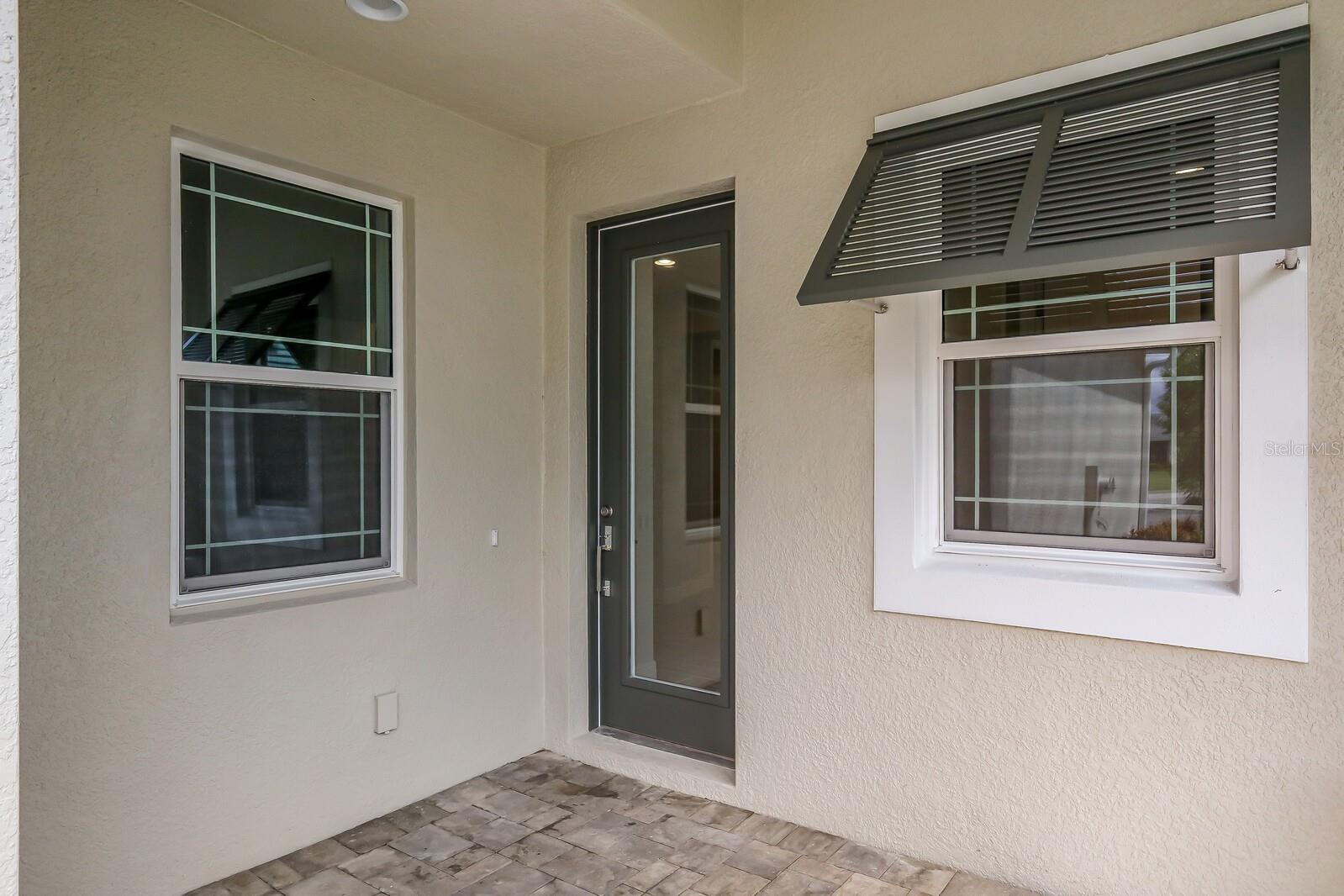 10748 Klee Ave Property Photo 3