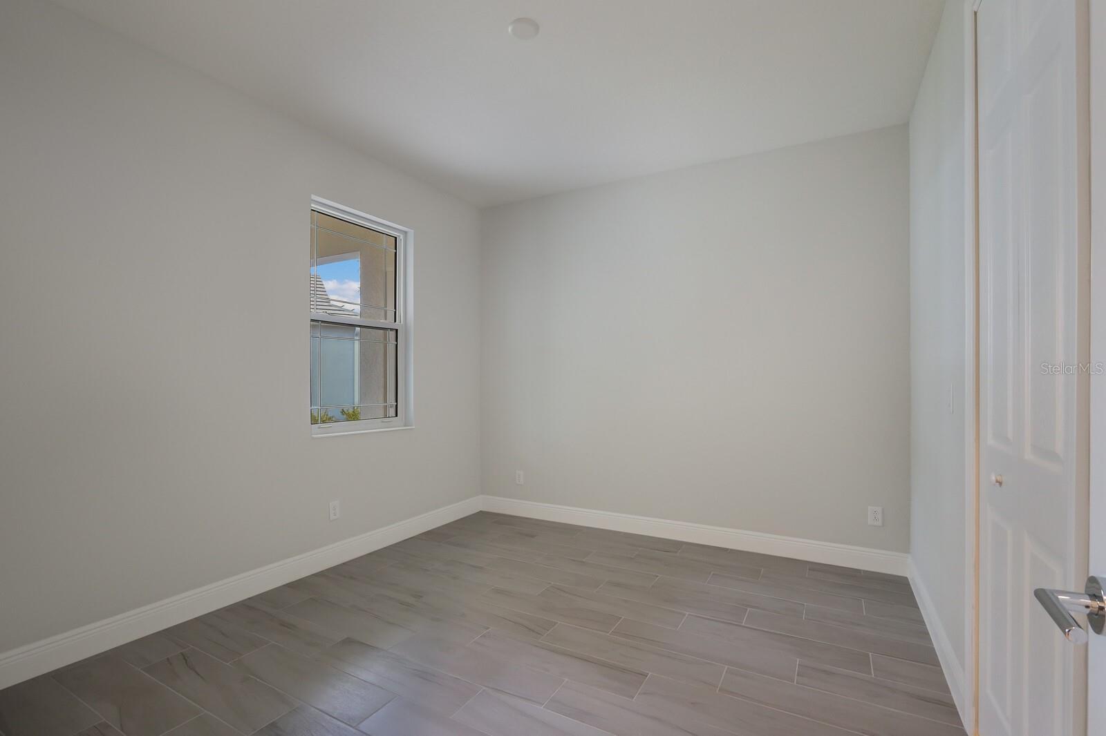 10748 Klee Ave Property Photo 16