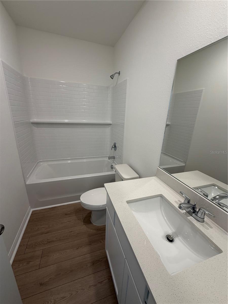 12922 Red Deer Pl Property Photo 5