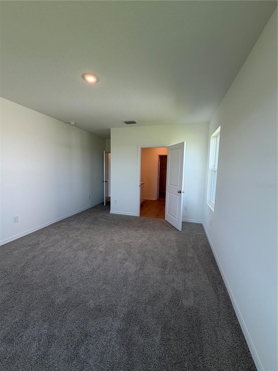 12922 Red Deer Pl Property Photo 14