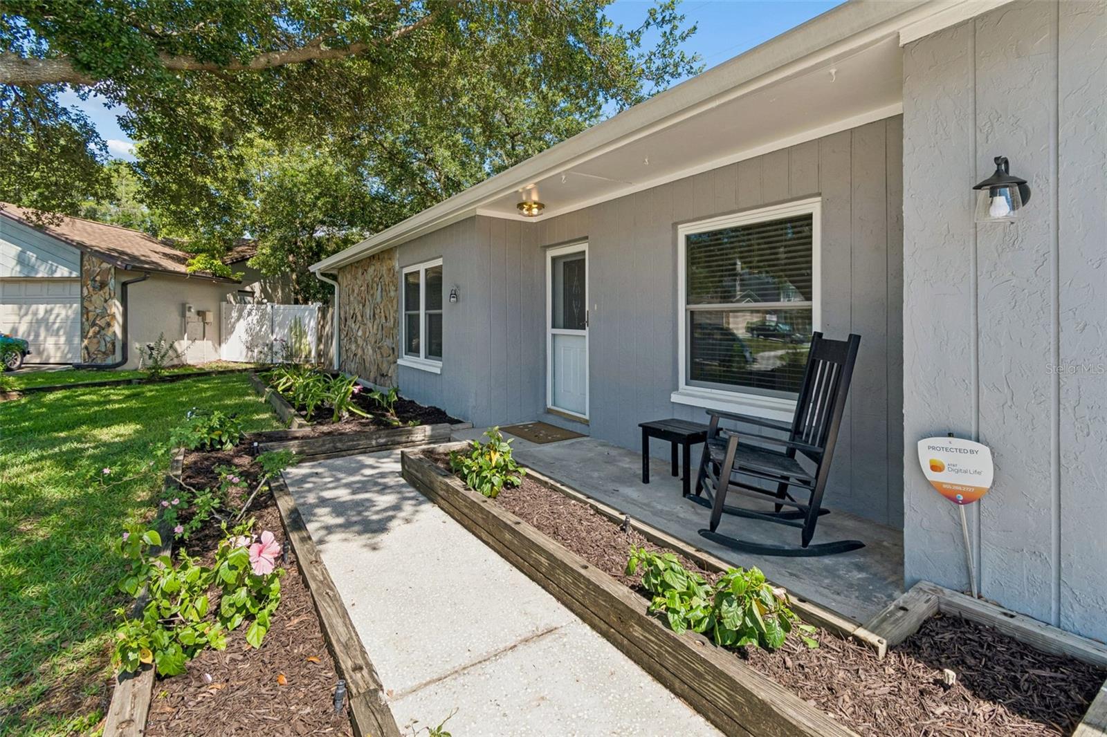 16205 Sawgrass Cir Property Photo 4