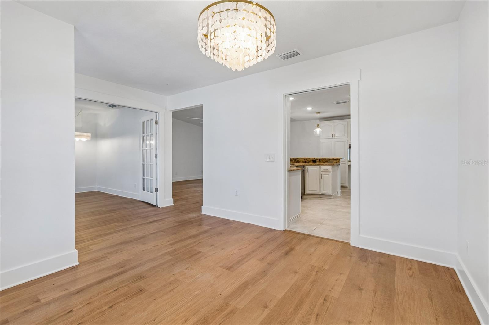 16205 Sawgrass Cir Property Photo 8