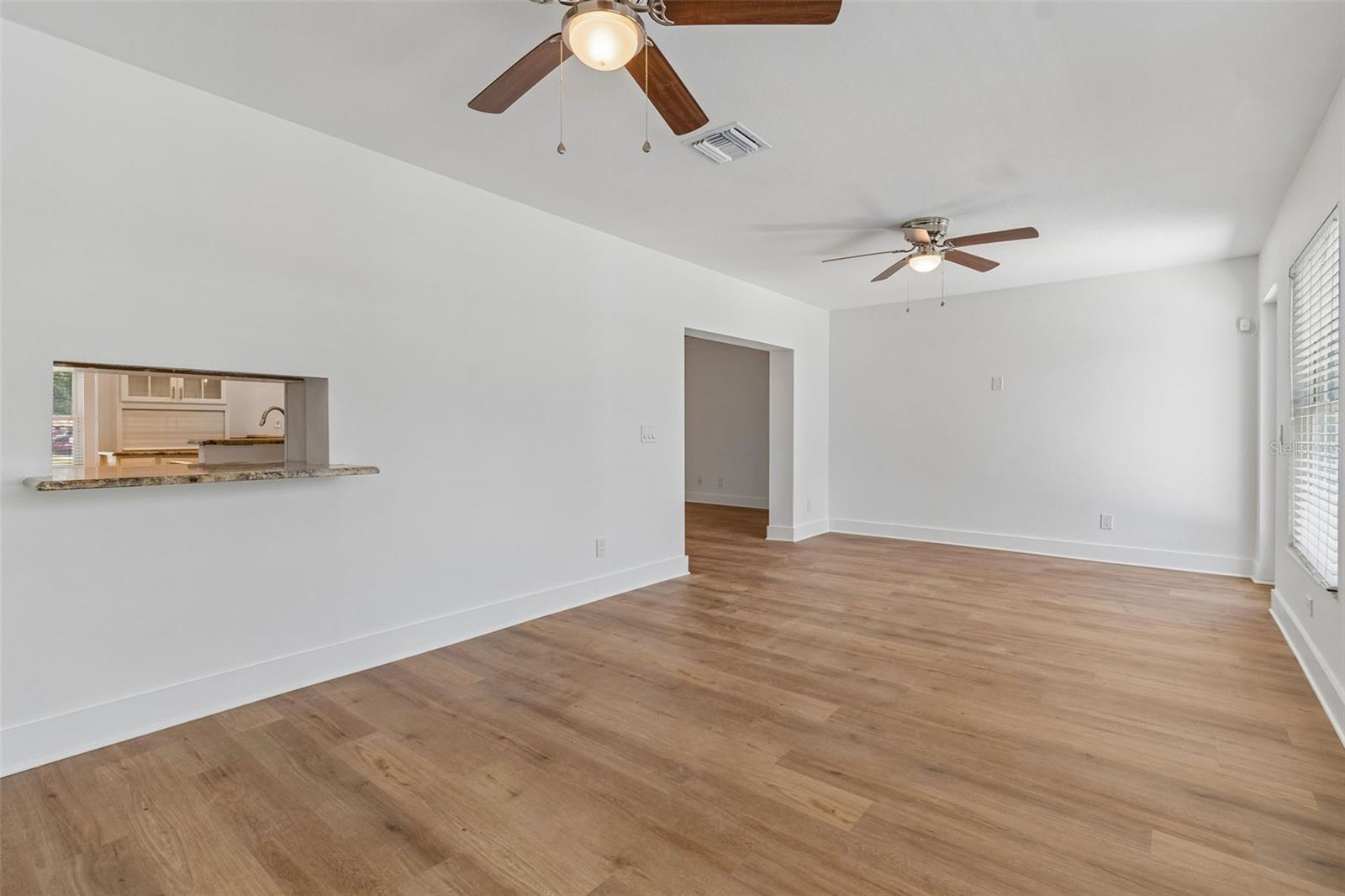 16205 Sawgrass Cir Property Photo 44