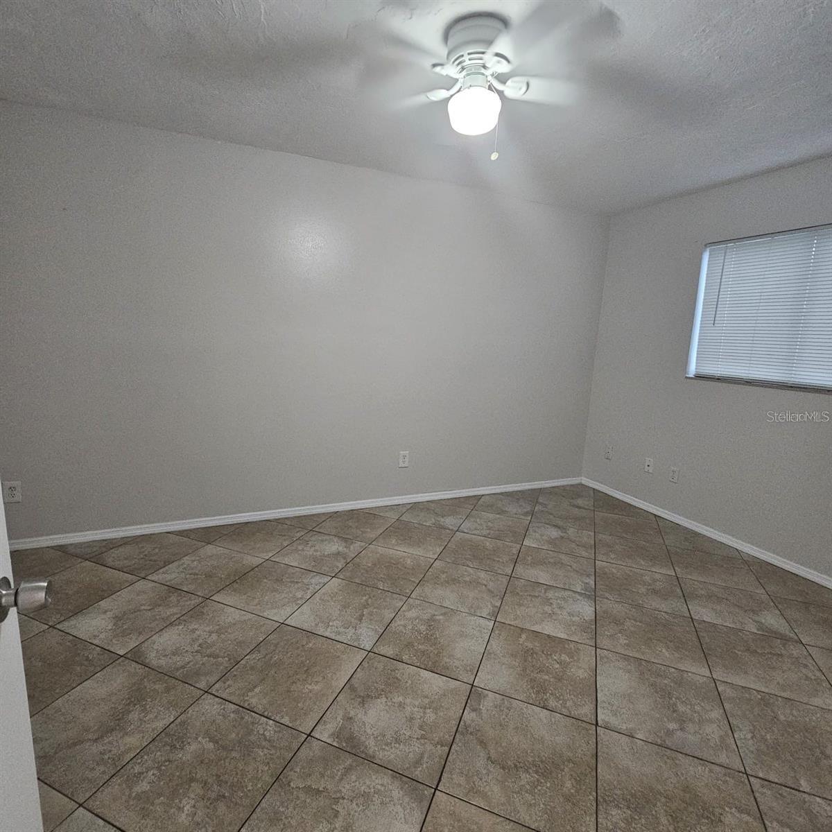 5103 34th St W Property Photo 10