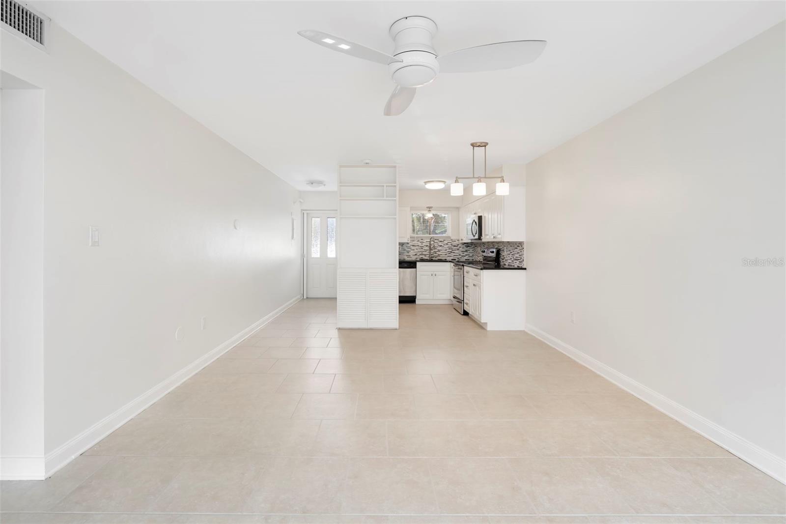 2155 Wood St #a14 Property Photo 8