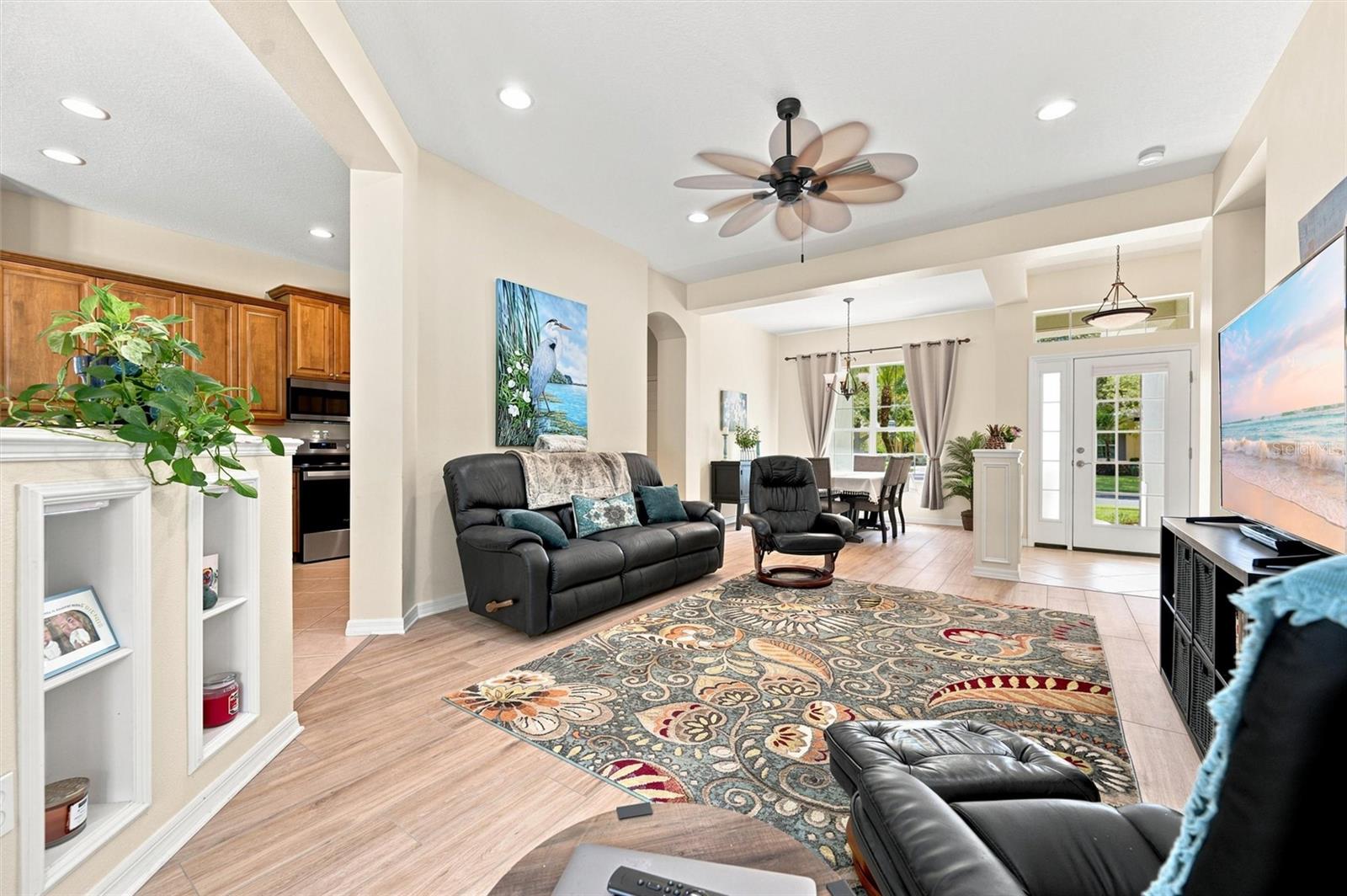 11758 Hidden Forest Loop Property Photo 12