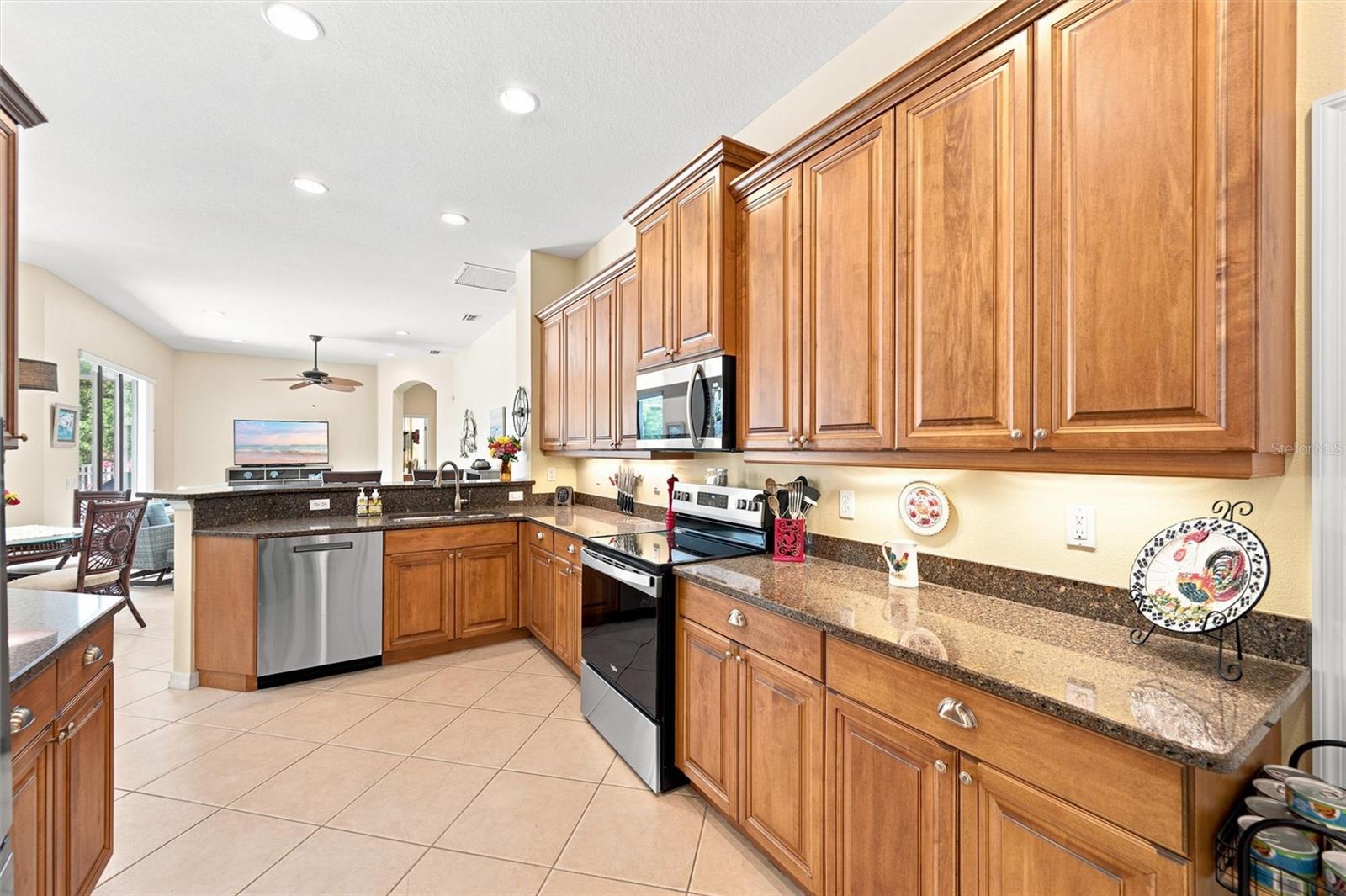 11758 Hidden Forest Loop Property Photo 16