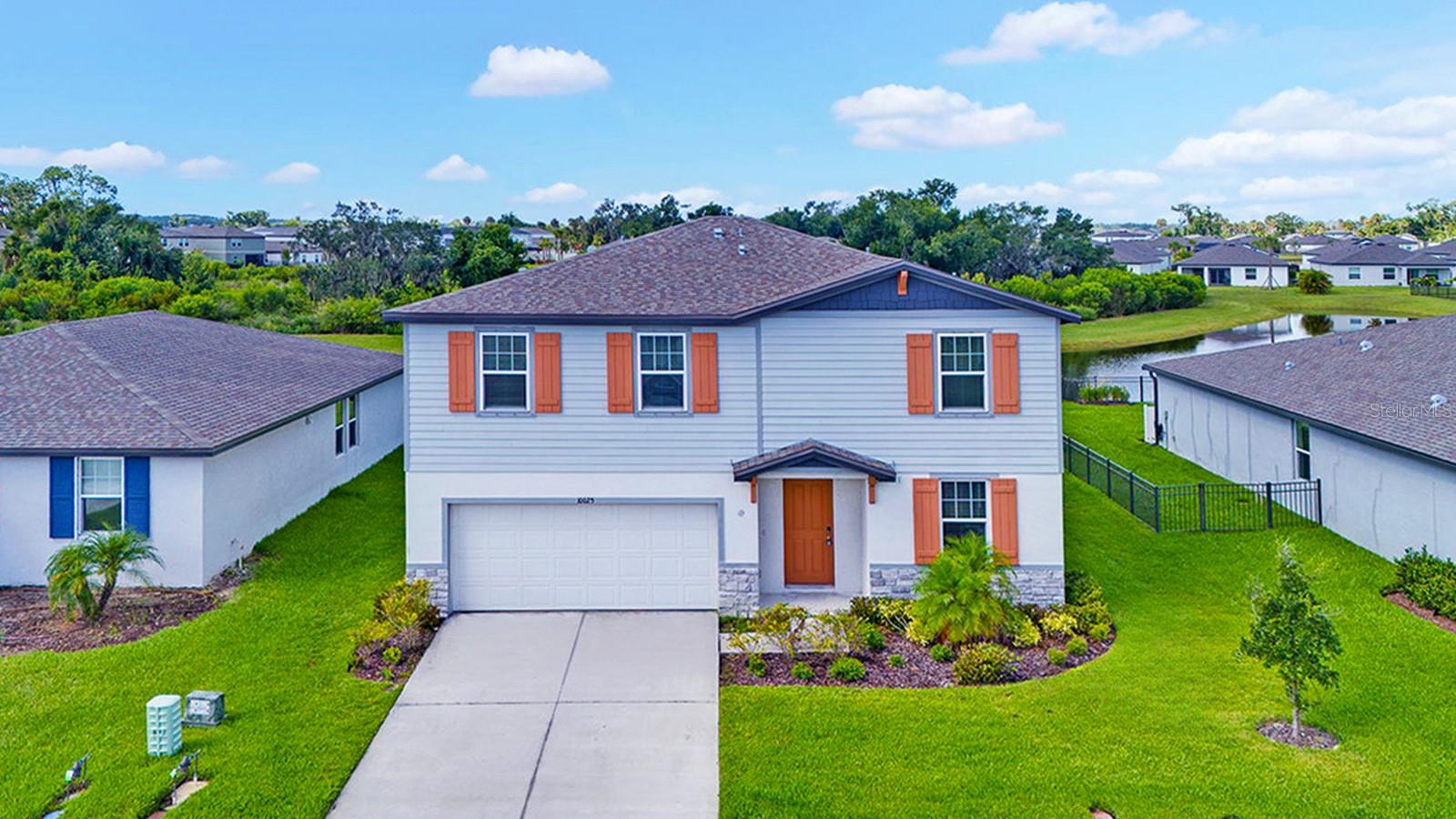 10025 Daybreak Gln Property Photo 3