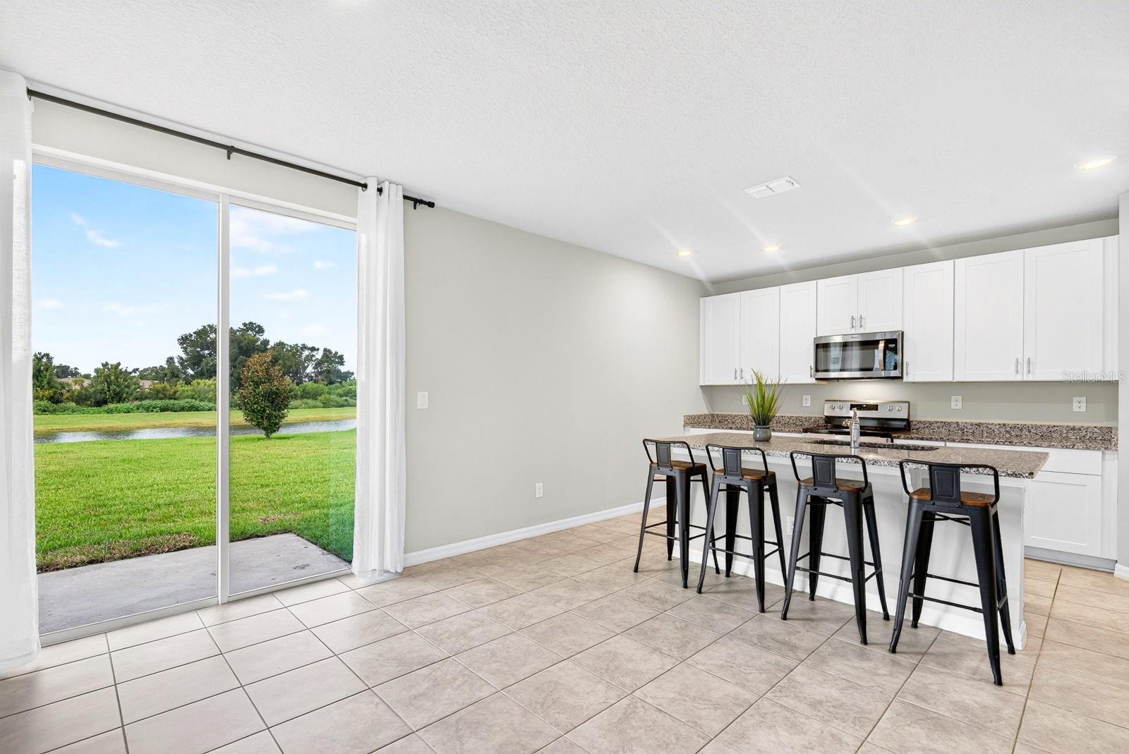 10025 Daybreak Gln Property Photo 16