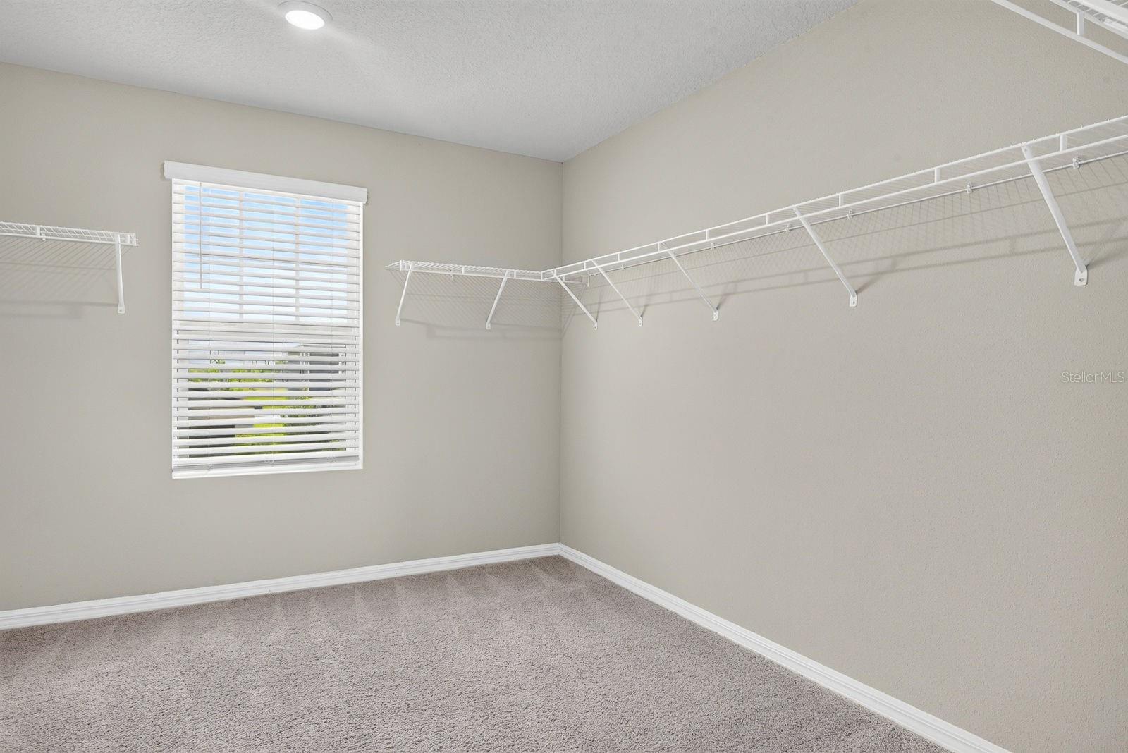 10025 Daybreak Gln Property Photo 42