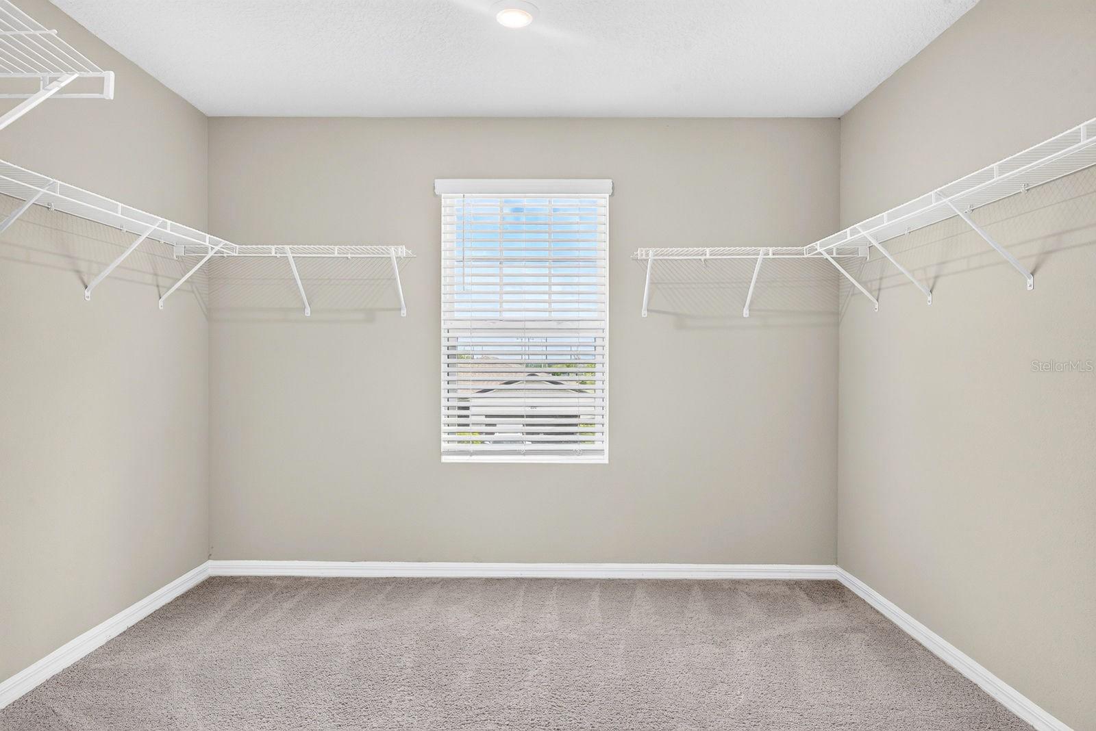 10025 Daybreak Gln Property Photo 54