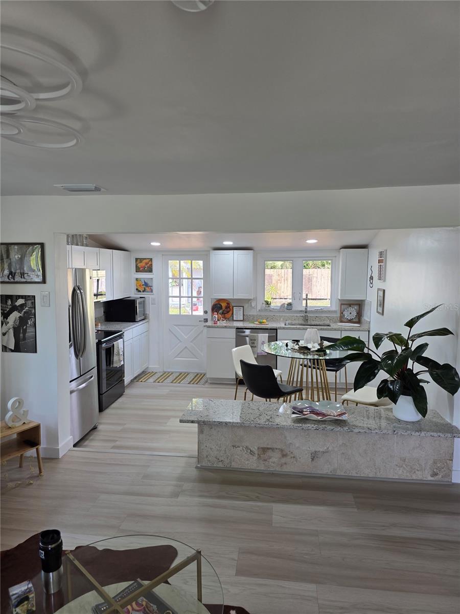 1205 Willis Ave Property Photo 21