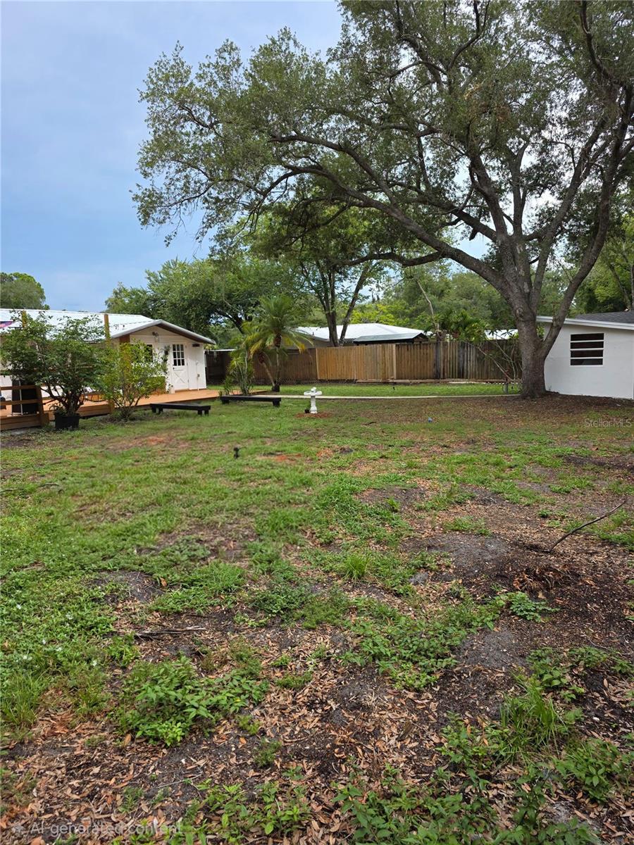 1205 Willis Ave Property Photo 59