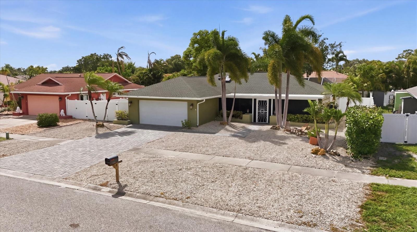 1833 Oak View Dr Property Photo 36