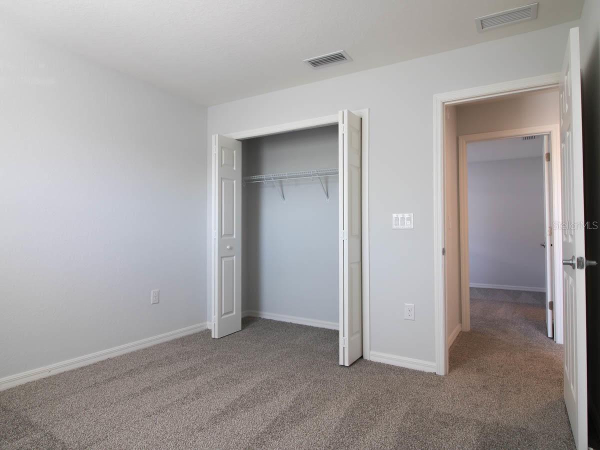 1097 Grantham Dr Property Photo 20