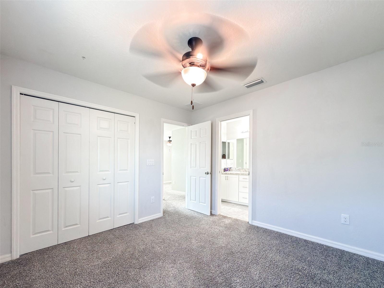 1097 Grantham Dr Property Photo 30