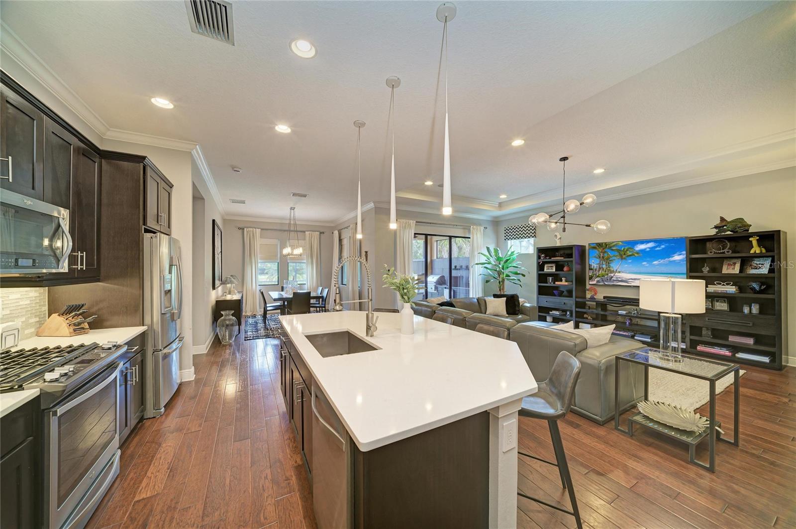 10121 Marbella Dr Property Photo 21