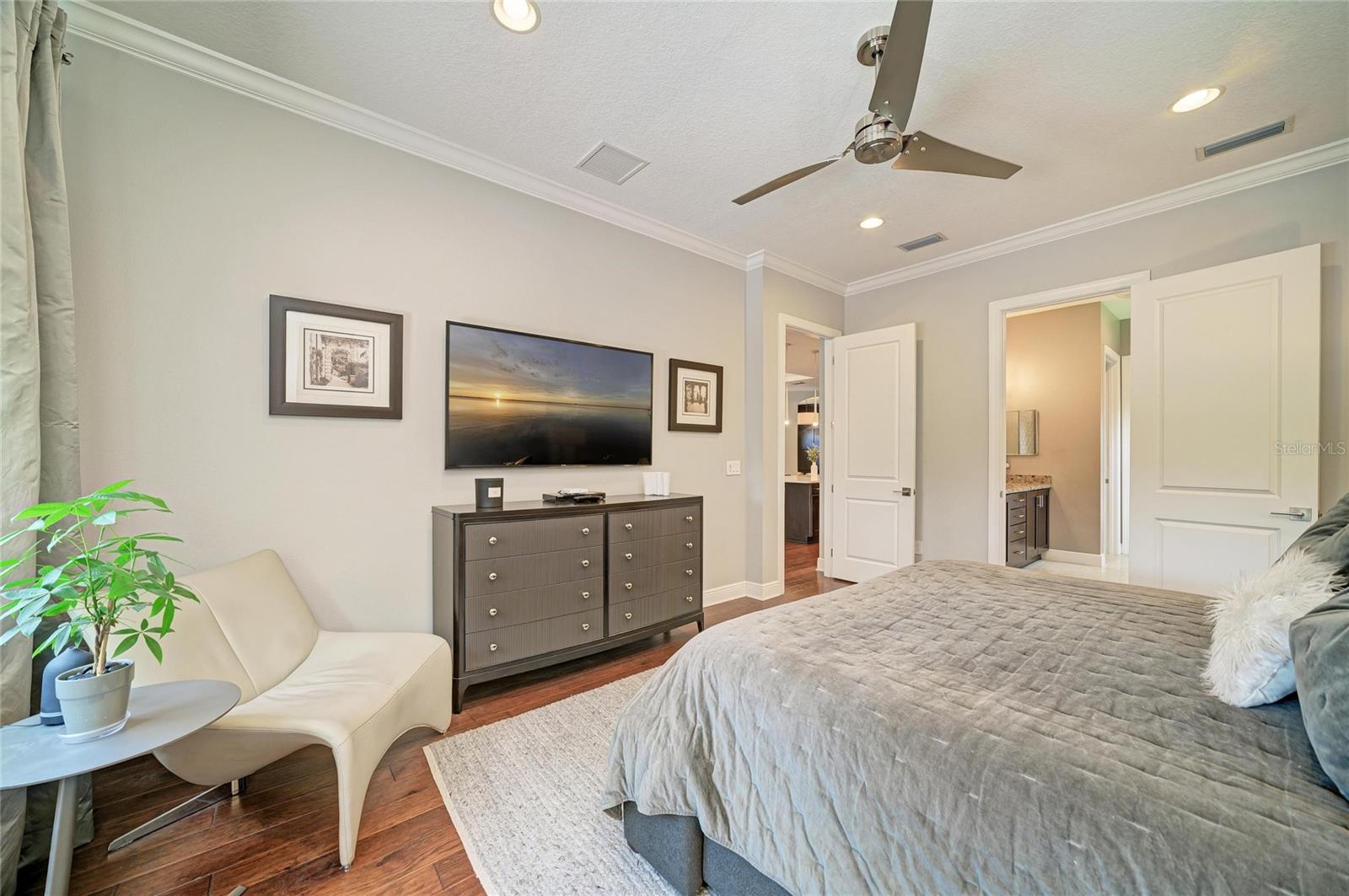 10121 Marbella Dr Property Photo 33