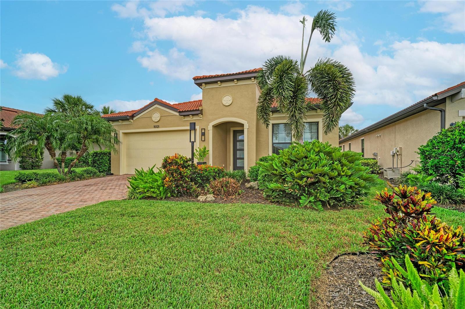 10121 Marbella Dr Property Photo 57