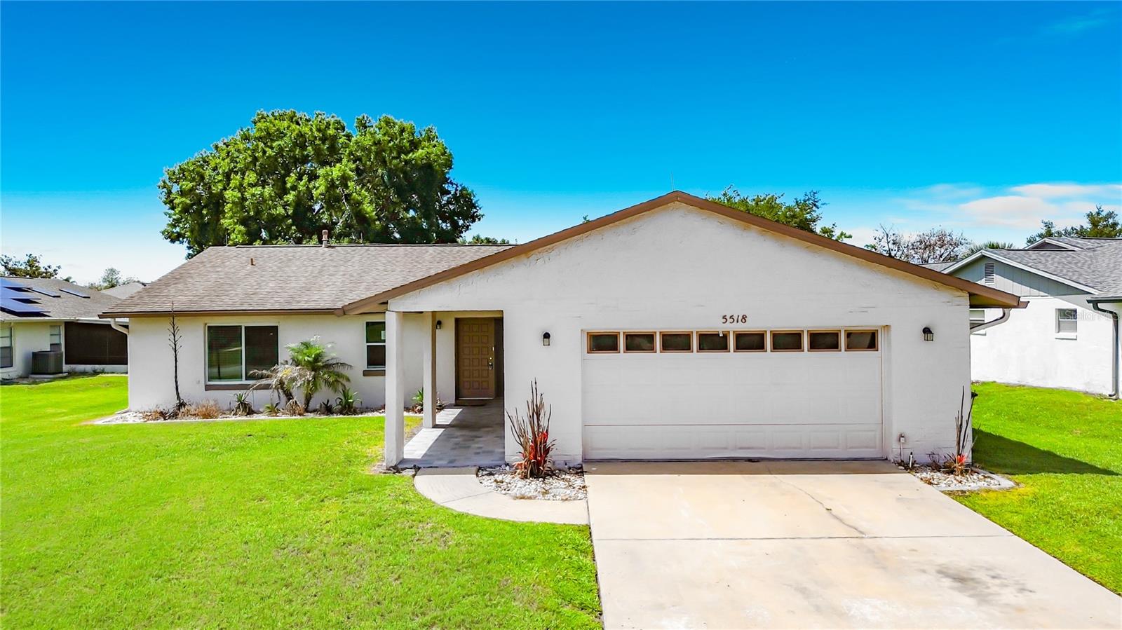 5518 Sandy Hill Dr Property Photo 1