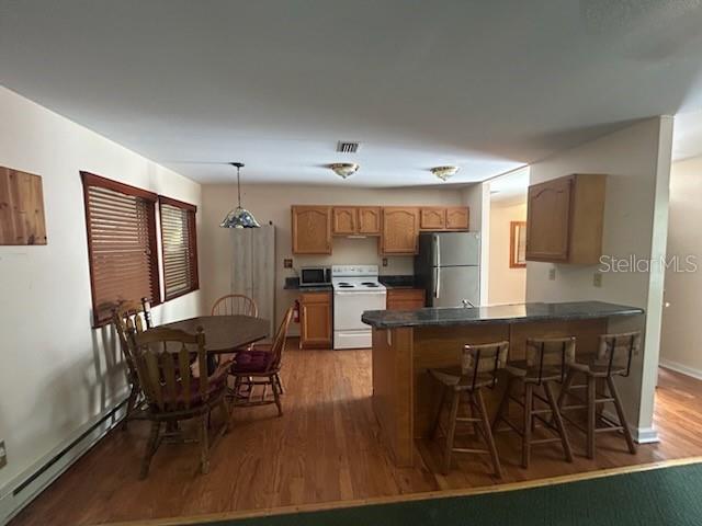 526 Kings Creek Cir Property Photo 6