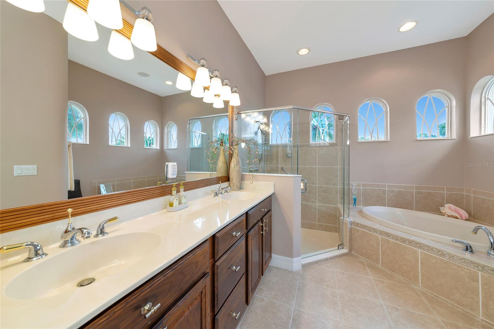 10412 Winding Stream Way Property Photo 29