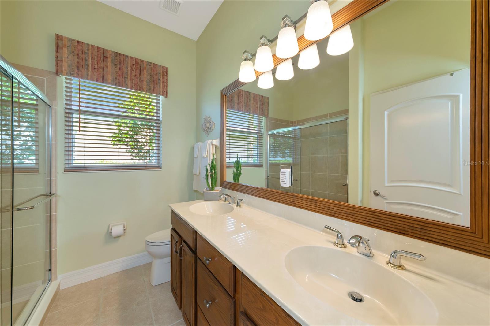 10412 Winding Stream Way Property Photo 38