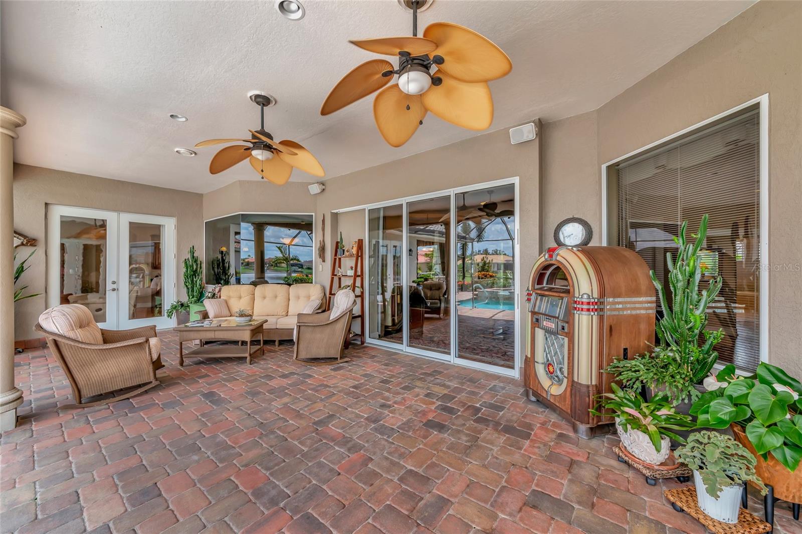 10412 Winding Stream Way Property Photo 47