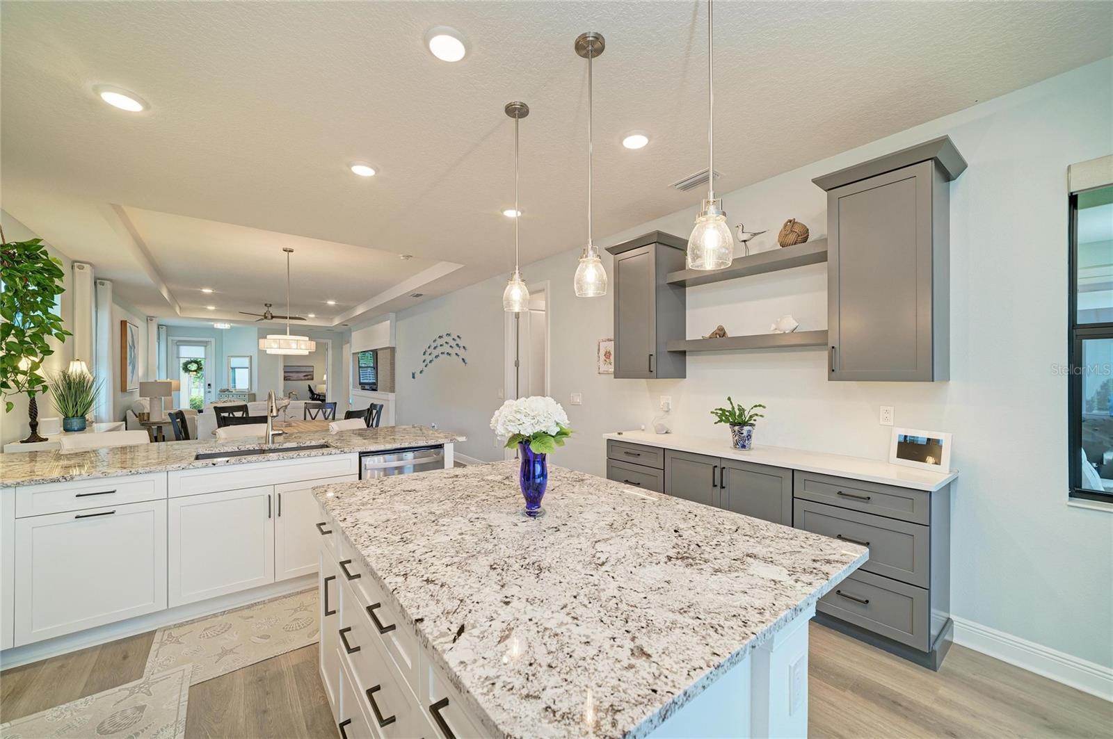 5286 Barnett Cir Property Photo 11