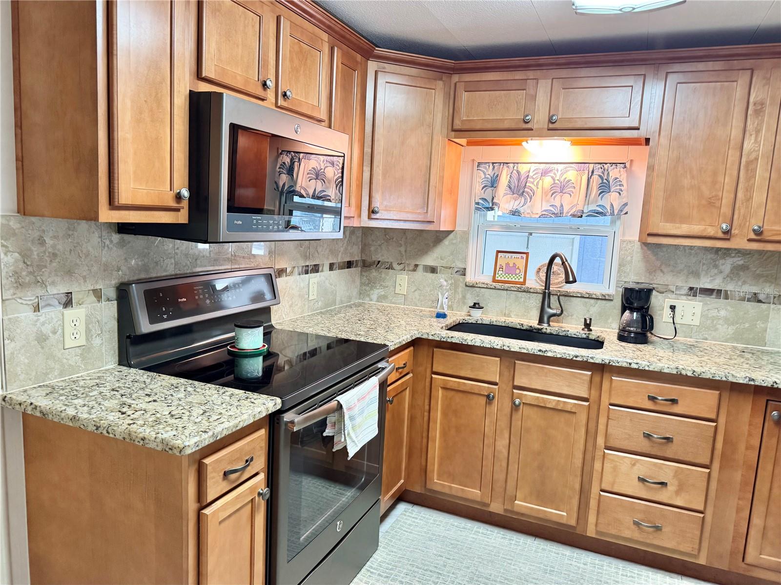 1706 Wisconsin Ave Property Photo 11
