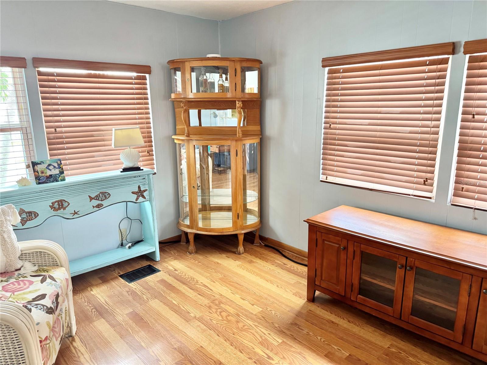 1706 Wisconsin Ave Property Photo 20