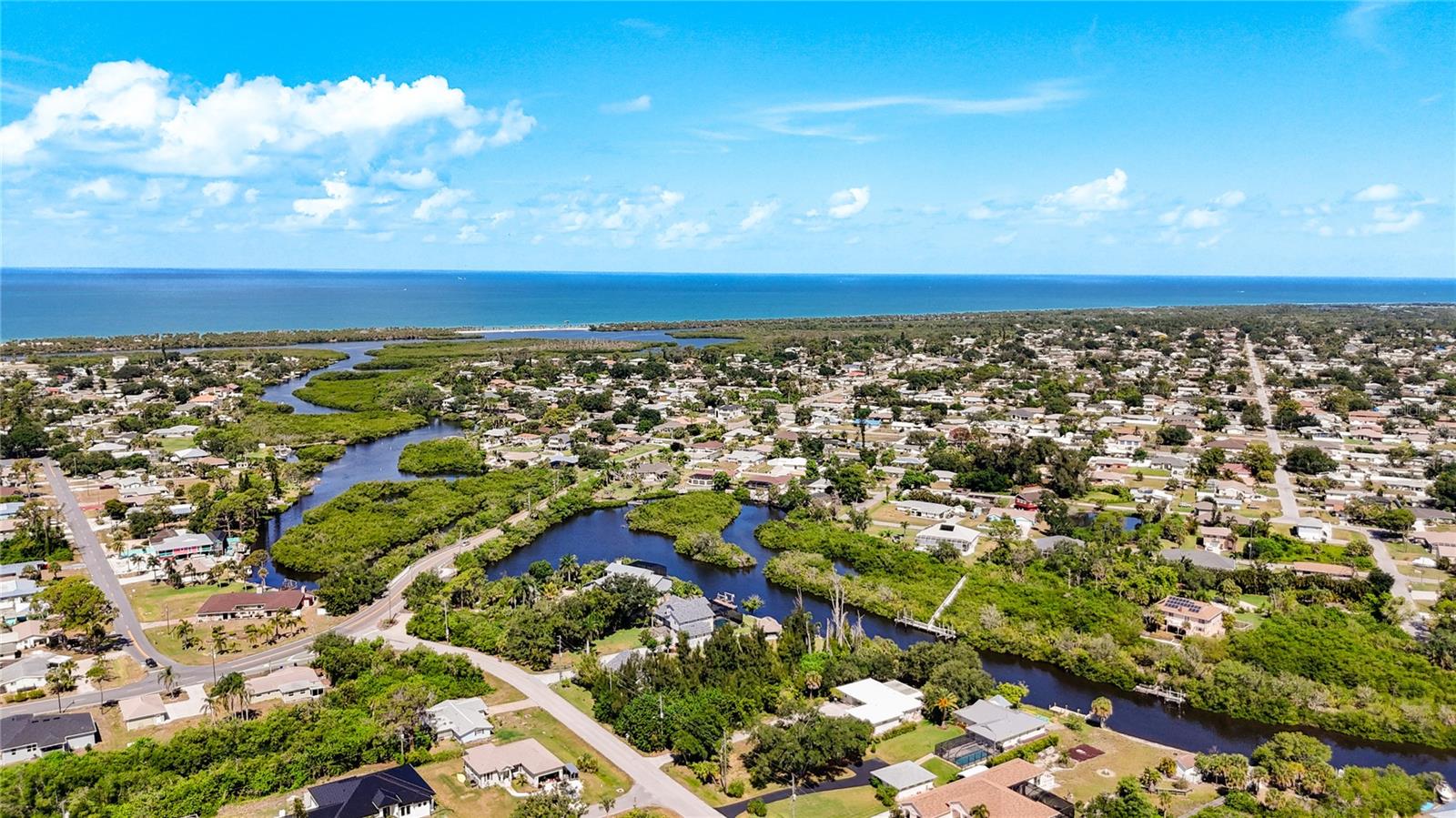 Lemon Bay Dr Property Photo 3