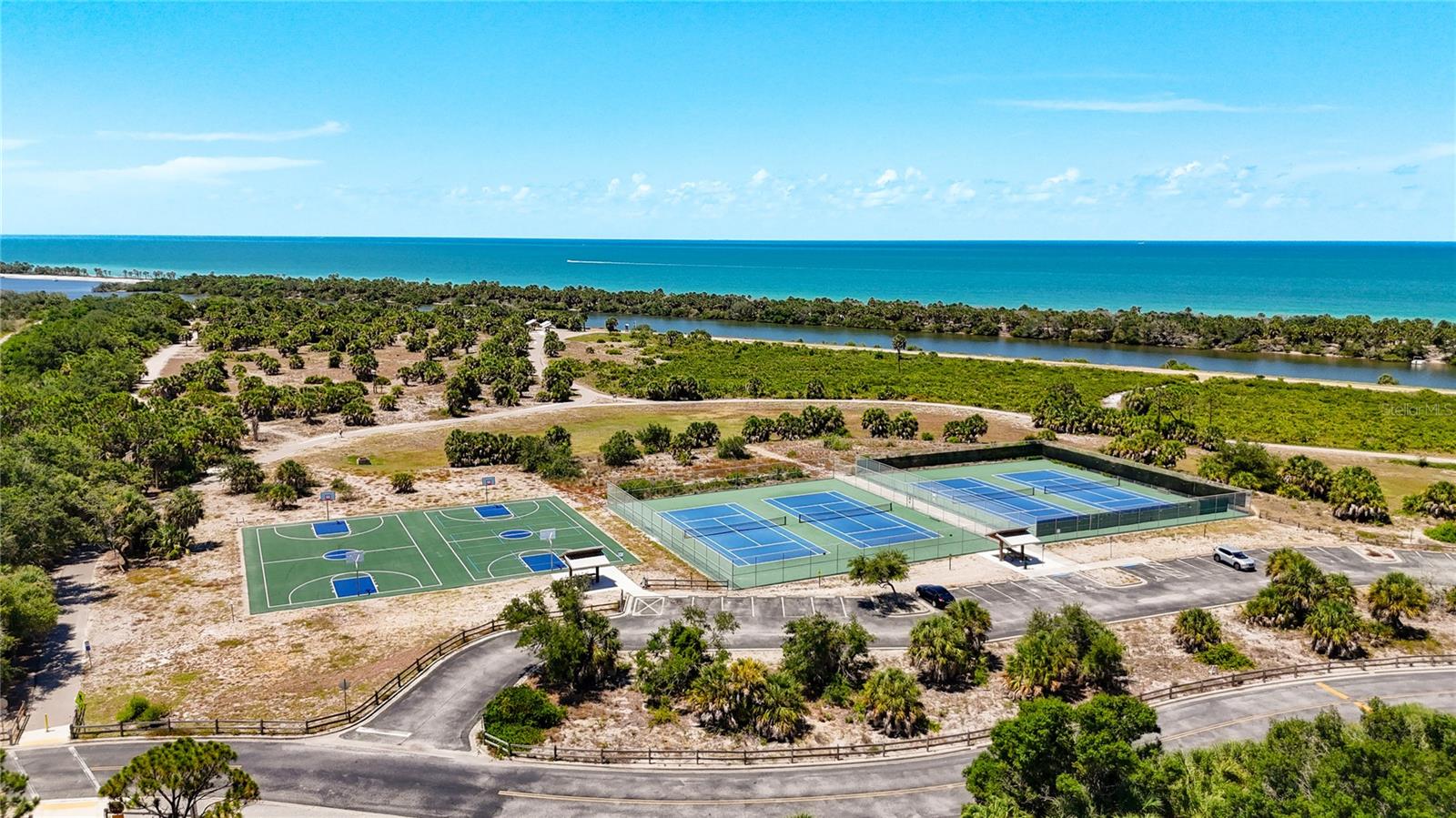 Lemon Bay Dr Property Photo 26