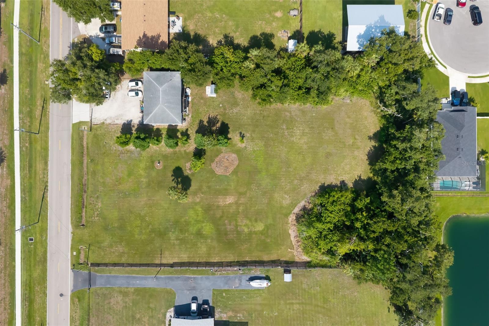 2612 61st St E Property Photo 16