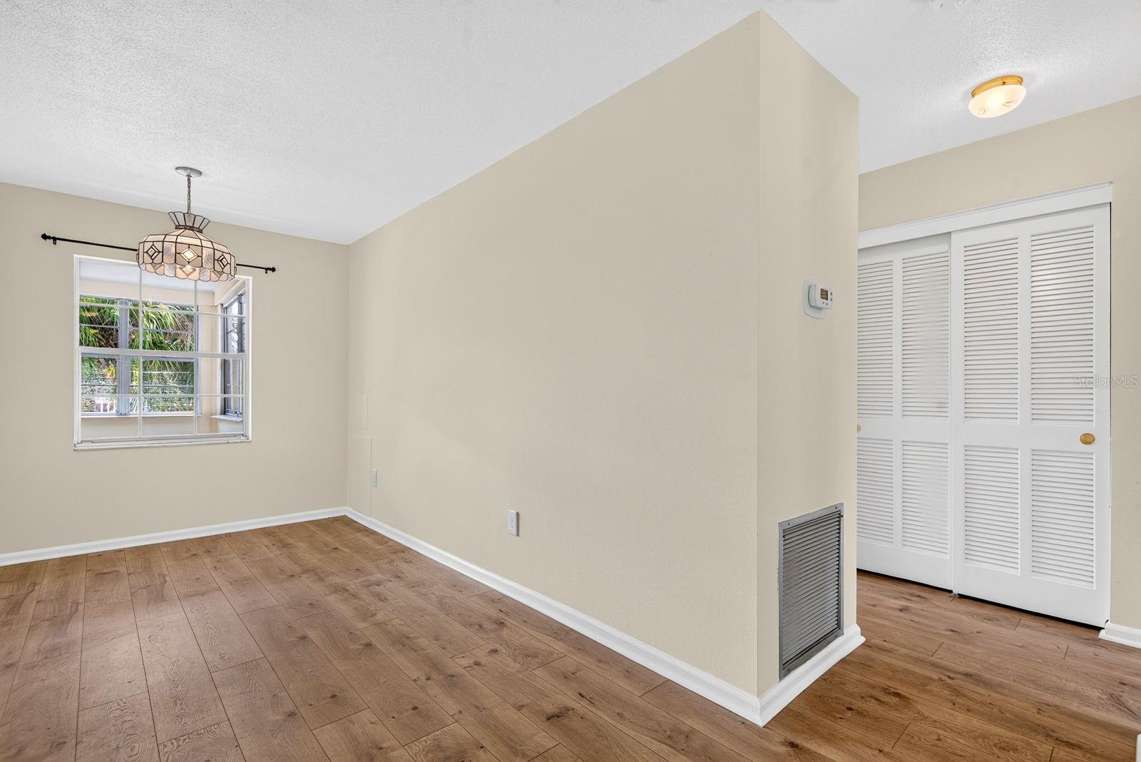4507 9th St W #d6 Property Photo 10