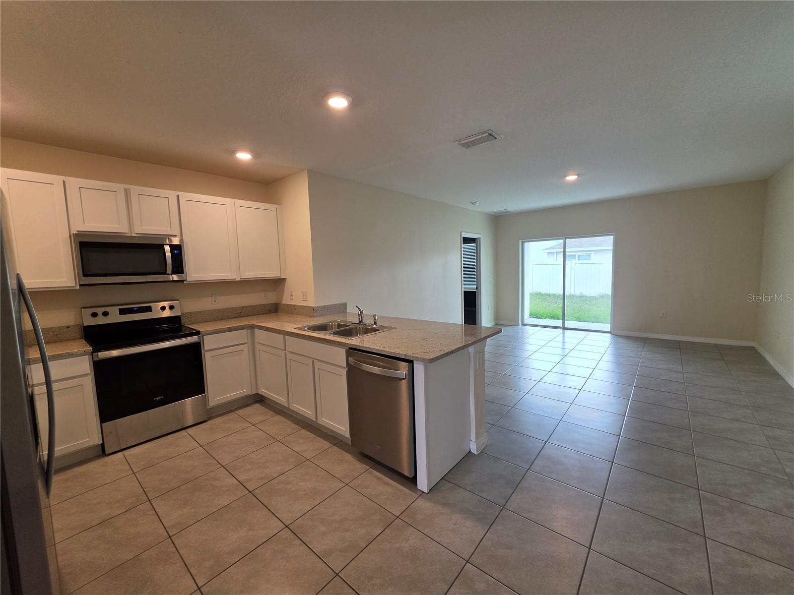 17007 Blister Wing Dr Property Photo 4