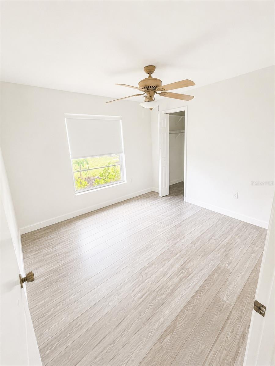 2428 Linwood Dr Property Photo 6