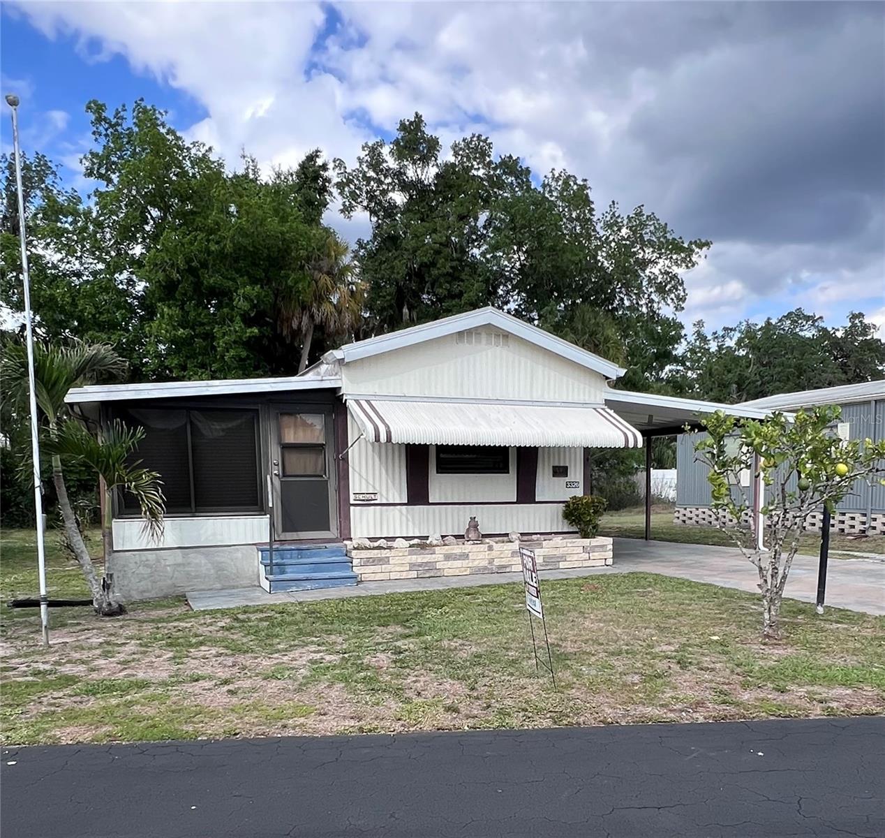 3326 DENISE DR Property Photo 1