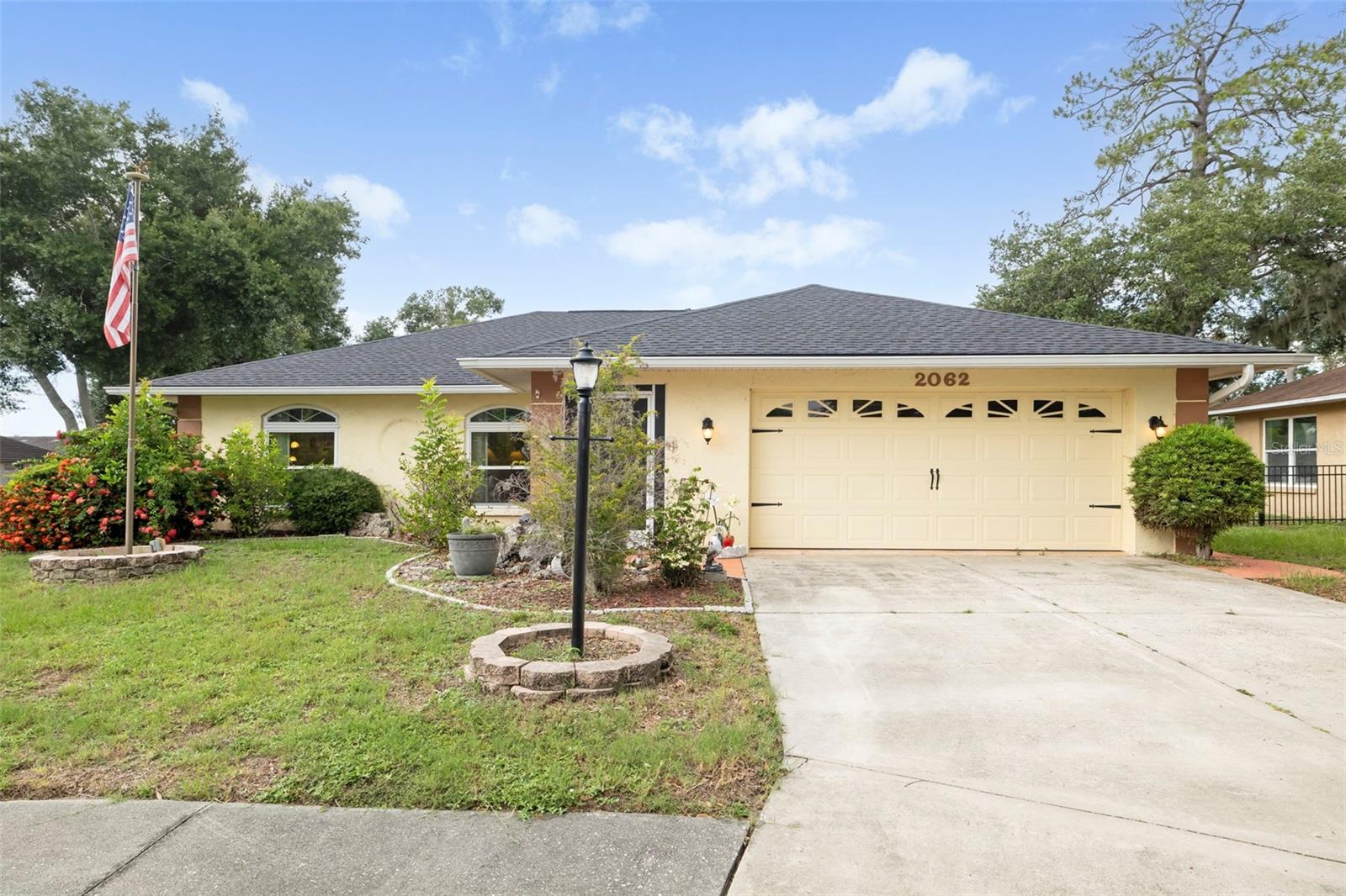 2062 Old Arbor Ct Property Photo 1